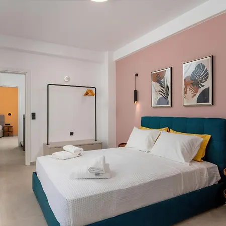 Seaside Residences - Ortansia * Plakiász