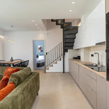 Seaside Residences - Ortansia *